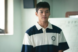 ‘Adult Trainee’ Actor Ryeo Un Transforms Into a Genius Analyst in SBS New Thriller Drama ‘Through the Darkness’