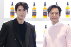 Lee Jung Jae and Jung Woo Sung