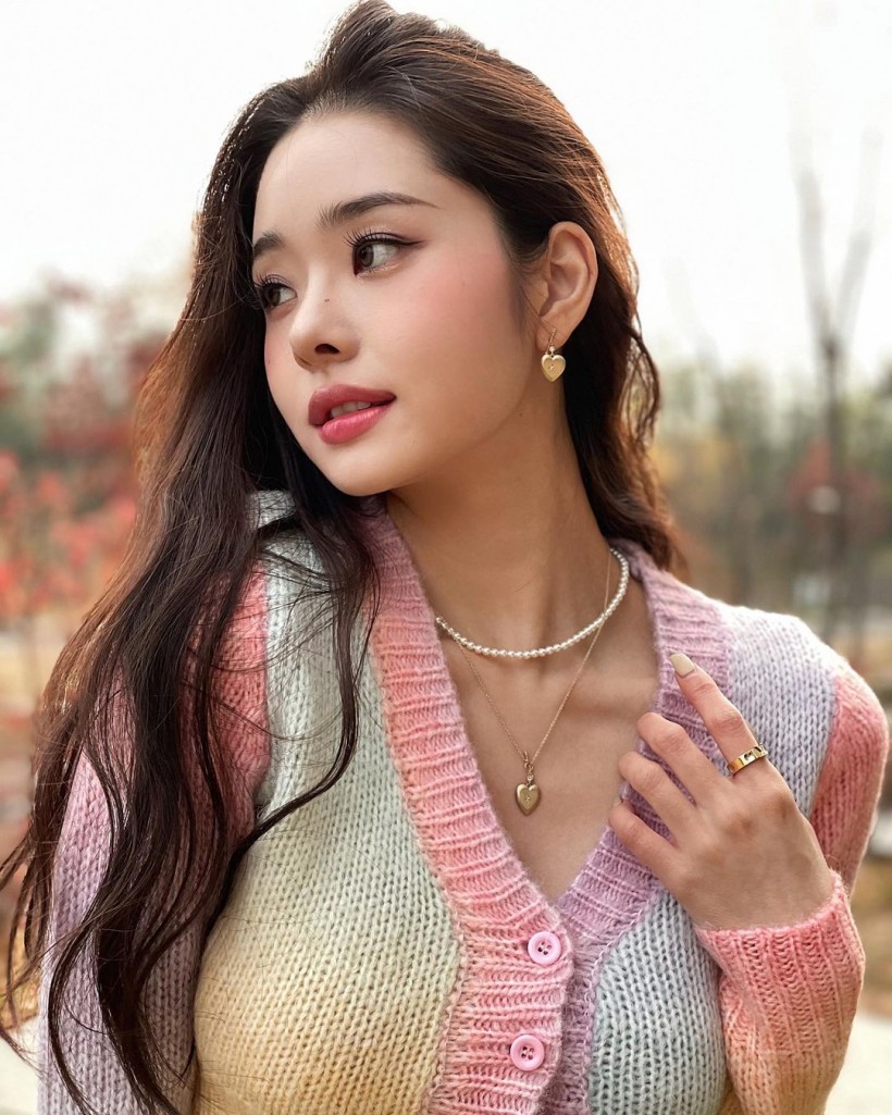 Song Ji Ah Net Worth 2022: How Much Does the ‘Single’s Inferno’ Earn From Every Social Media Post 
