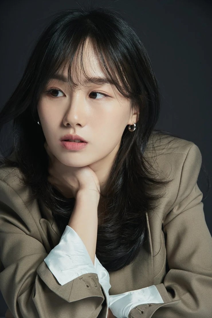 ‘Our Beloved Summer’ Actress Yoon Sang Jung Joins Kim Sejeong in the Food Company in ‘A Business Proposal’