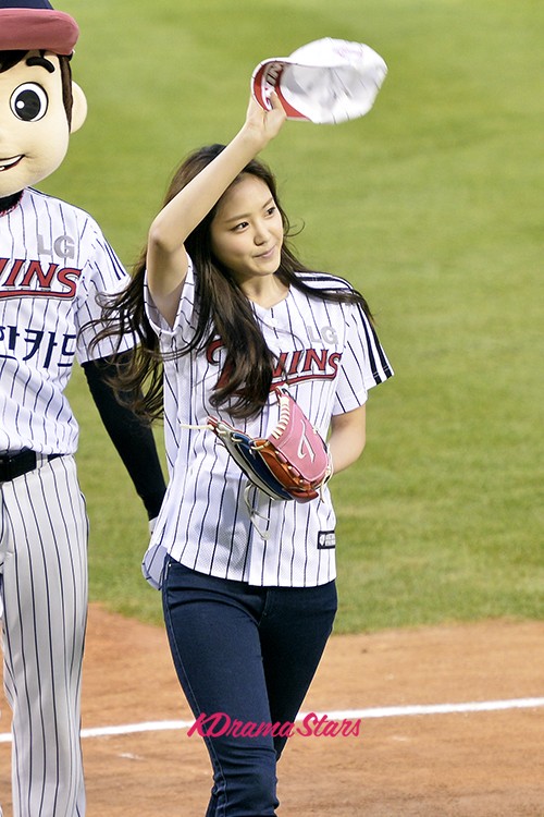 Letters reading Corona 19 Out are seen on the cap of LG Twins baseball  team's infielder Moon Bo-gyeong as a part of campaign to overcome the  coronavirus before the intrasquad baseball game