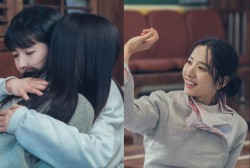 Kim Tae Ri, WJSN Bona Display Beauty of Friendship in New 'Twenty Five, Twenty One’ Stills