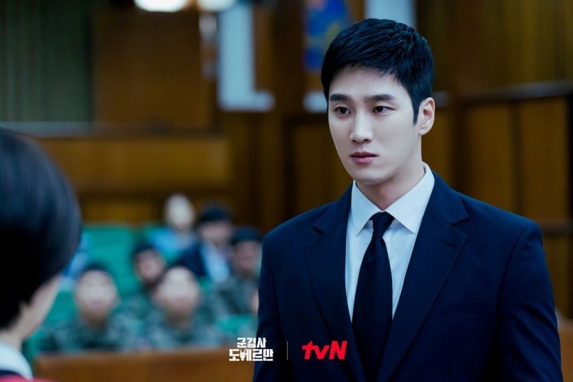 Ahn Bo Hyun ‘Military Prosecutor Doberman’