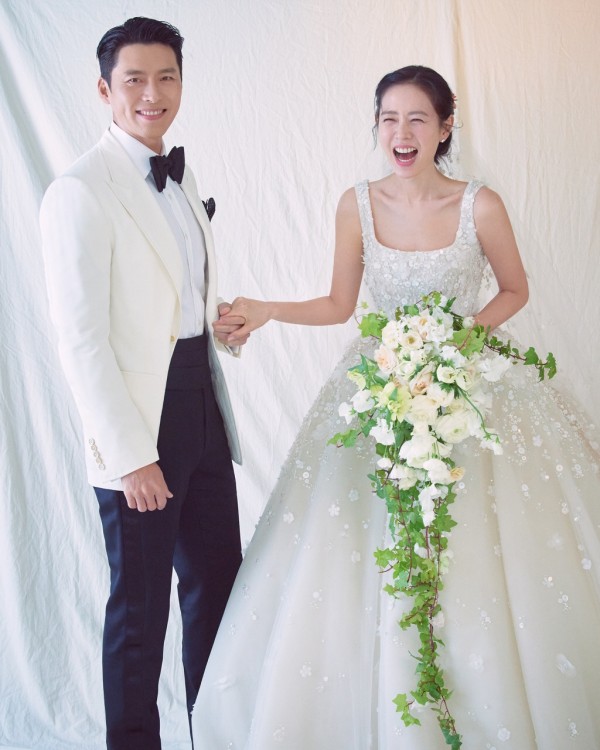 Hyun Bin and Son Ye Jin Wedding Photo