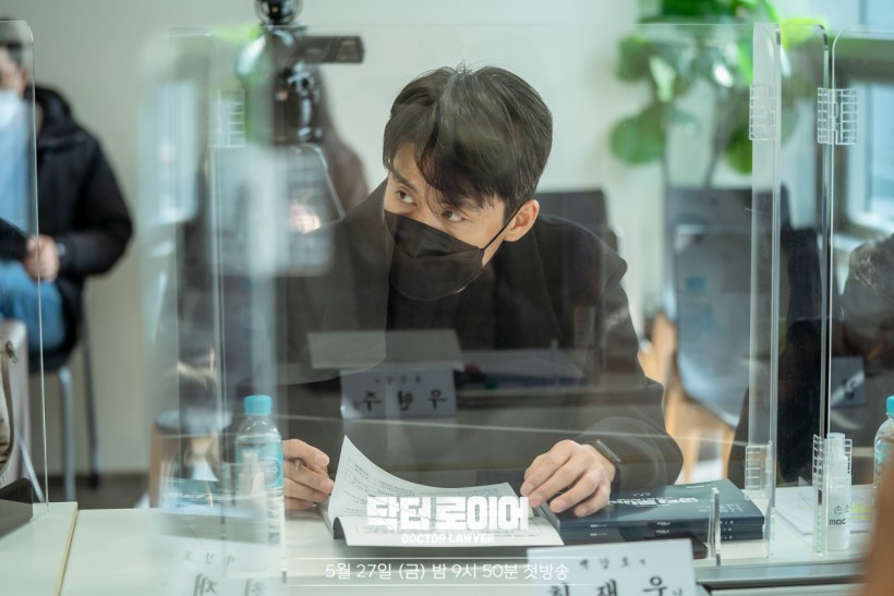 Im Soo Hyang, So Ji Sub Flaunt Flawless Chemistry in ‘Dr. Lawyer’ Script Reading