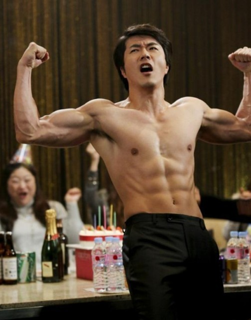 Kwon Sang Woo Workout 2022: Here’s How Pirates 2’ Maintains Toned Body at 40