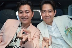 Hunt Stars Lee Jung Jae and Jung Woo Sung
