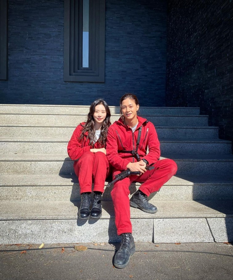 ‘Money Heist Korea’ Star Kim Ji Hoon ‘Hated’ 19+ Scene With Lee Joo Bin? Here’s What We Know