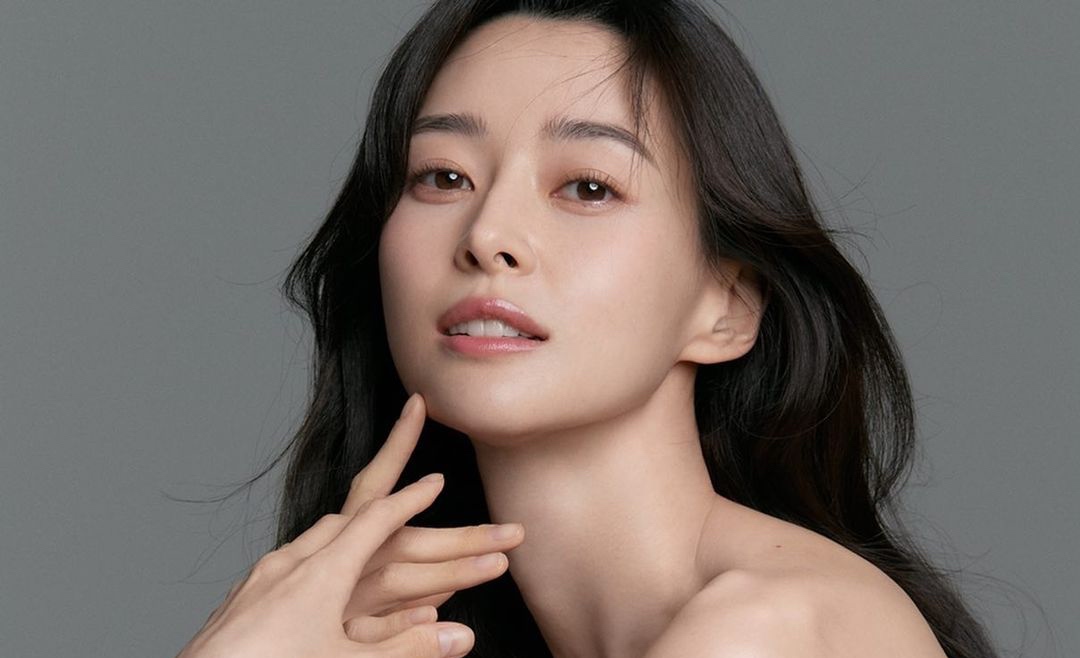 Kwon Nara Flaunts Timeless Beauty in Profile Photos For New Agency ...