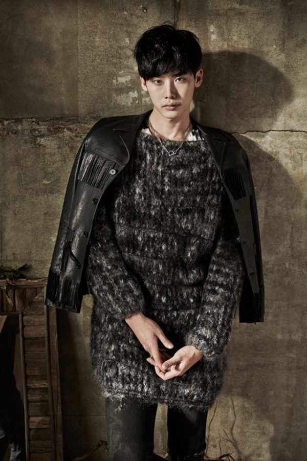 Lee Jong Suk Graces The Pages of Vogue Korea Magazine October Issue ...