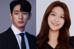 Sooyoung & Yoon Park To Headline New Romance Drama About Celebrities
