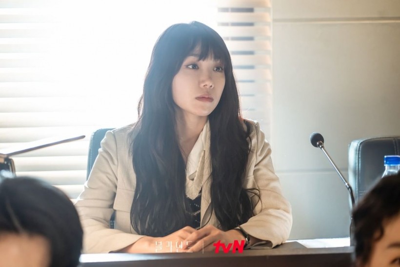 ‘Blind’ Episode 1: Ok Taecyeon Accused as Culprit at The Joker Murder Case
