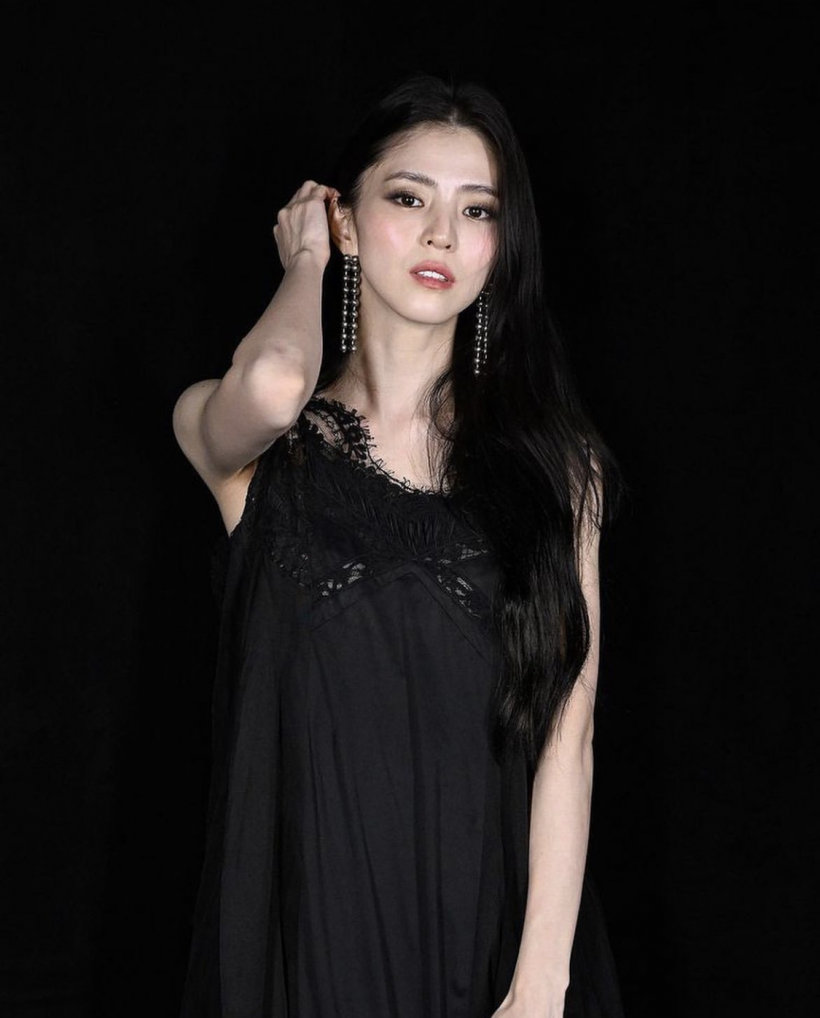 Han So Hee Leaves People's Jaws on the Floor With Her Cold Beauty: 'She's a vampire queen!' 