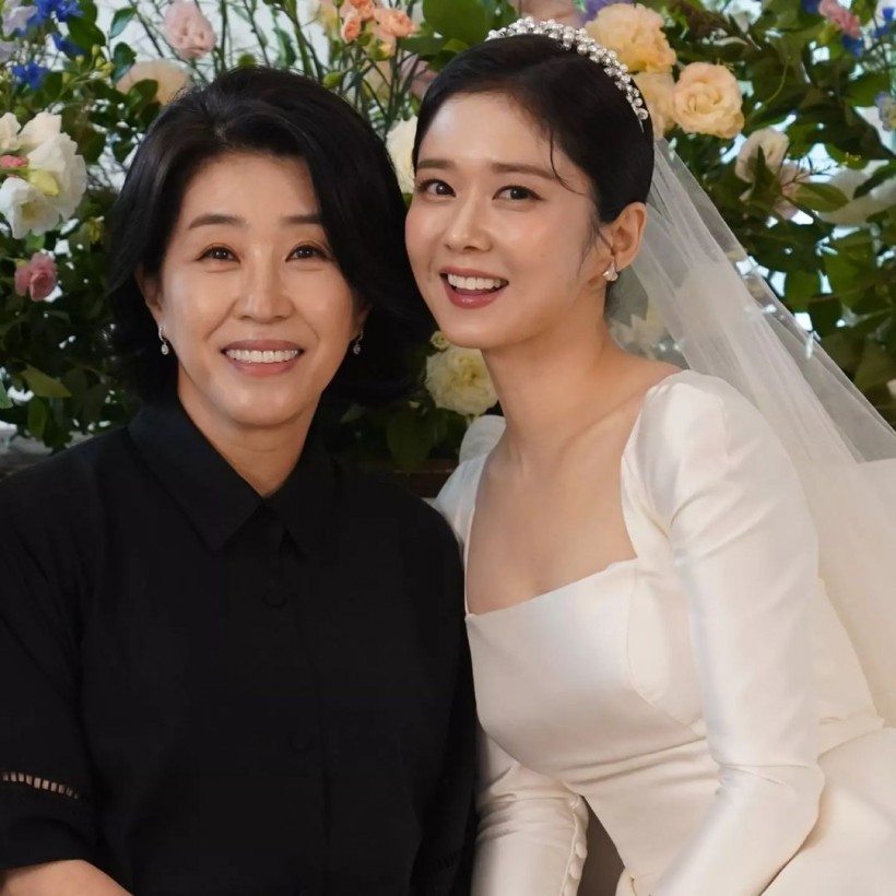 Kim Mi Kyung and Jang Nara