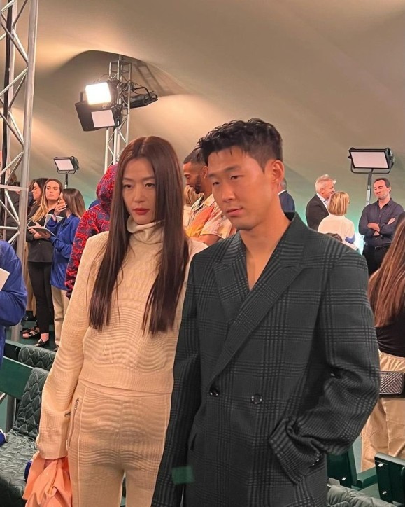 Jun Ji Hyun, Son Heung Min at Burberry Fashion Show
