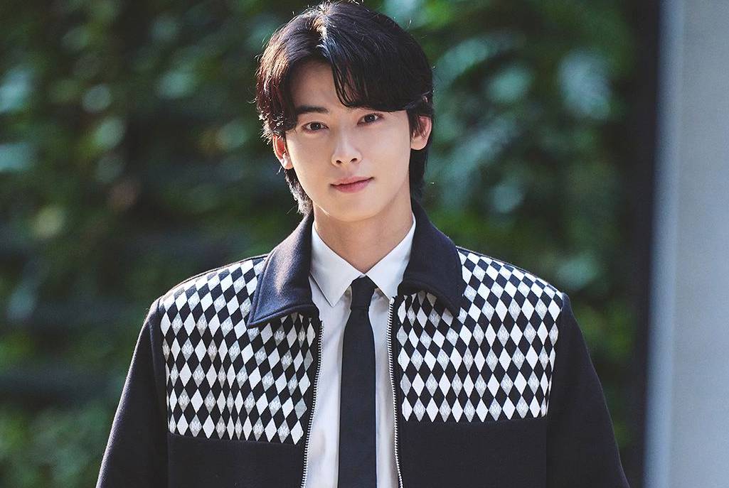 ASTRO Member Cha Eun Woo To Star In K-drama 'A Good Day To Be A Dog':  Reports - News18