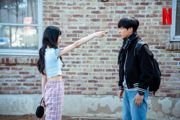 Netflix K-drama review: Doona! – Bae Suzy plays a K-pop superstar