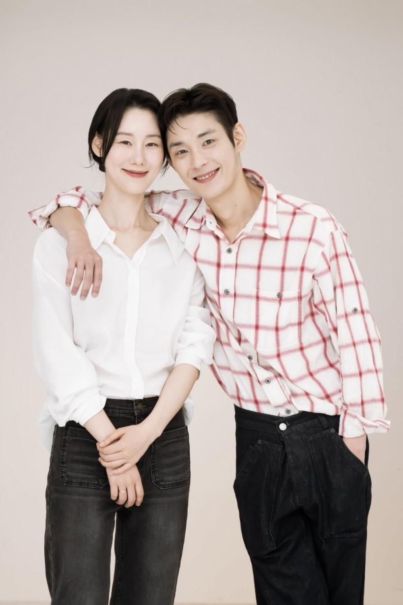 Jae and Ji Won 