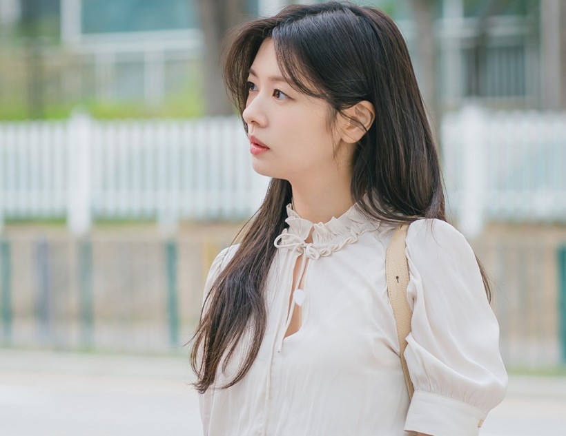 Jung So Min in 'Love Next Door'