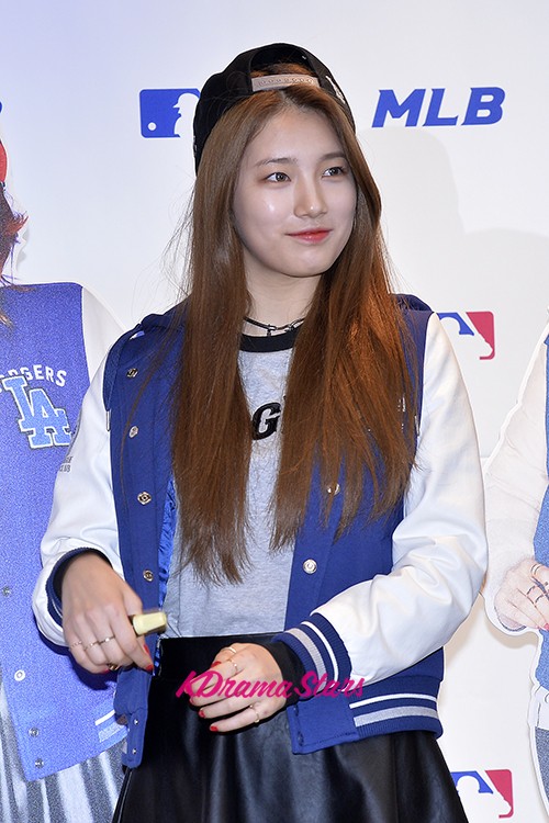 Miss A's Suzy at 'MLB' Fansign Event [Feb 7, 2014] | KDramaStars