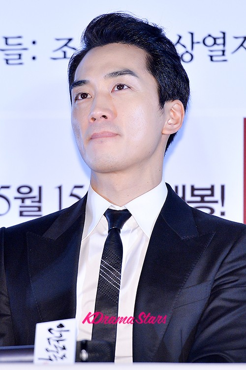Song Seung Hun Attends In The Press Conference Of Upcoming Erotic Movie Obsessed May 07 0510