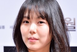 Kim Min Hee 