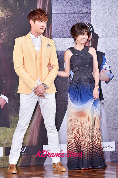 Choi Jin Hyuk And Jang Na Ra Attends MBC 'Fated To Love You' Press ...