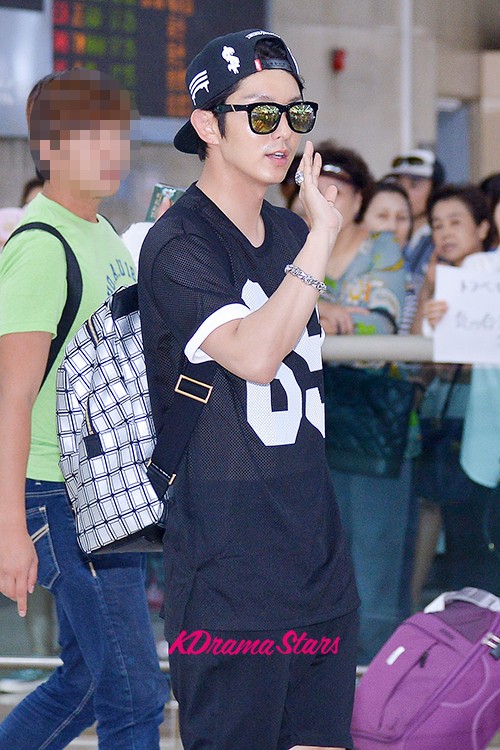 Lee Jun Ki at Incheon International Airport Back from Japan - Jul 19 ...