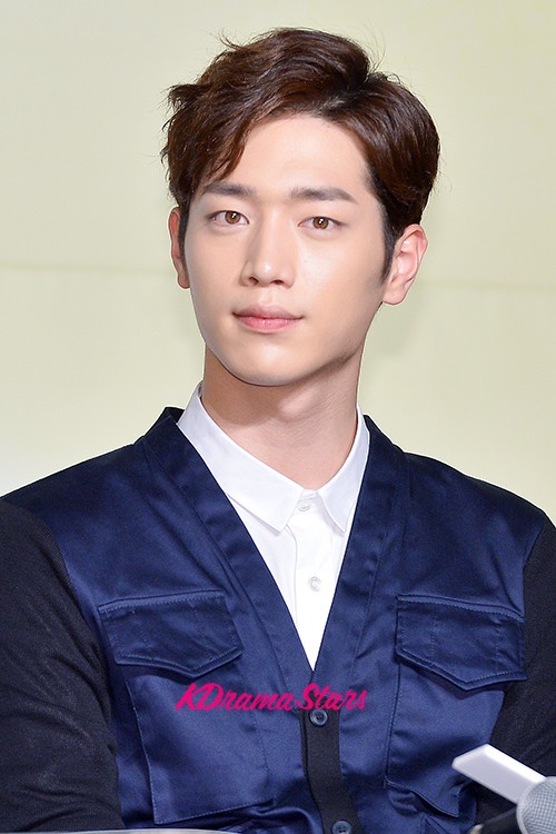 Press Conference of KBS2 Drama 'What's With This Family' - Aug 13, 2014 ...