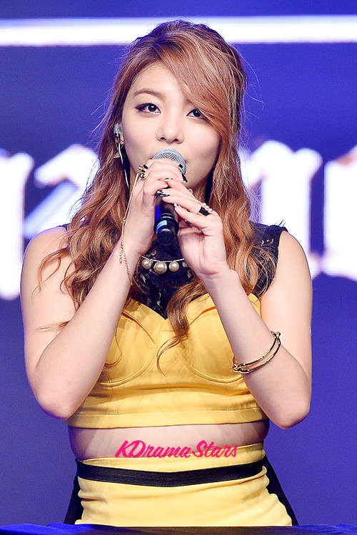 Ailee Holds a Comeback Showcase for Her New Mini Album Magazine[Talkcut