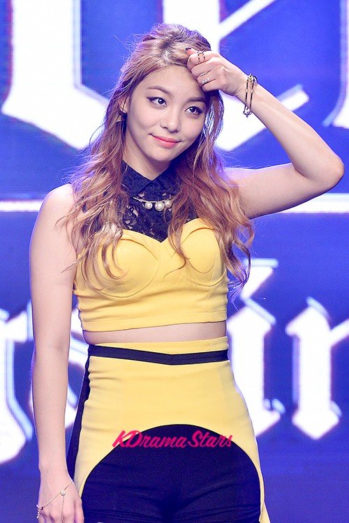 Ailee Holds a Comeback Showcase for Her New Mini Album Magazine[Talkcut