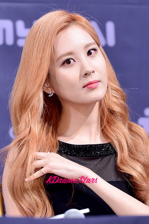 Girls' Generation[SNSD] Seohyun at a Press Conference of OnStyle ...