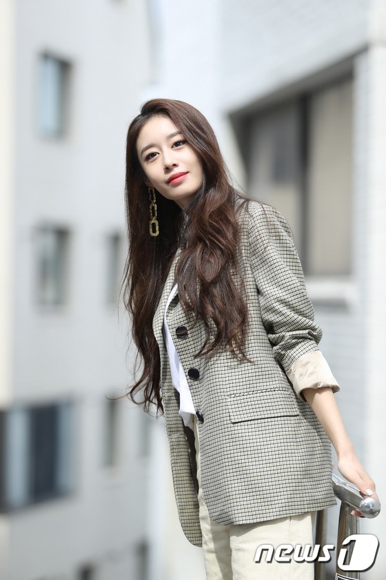 Park Ji Yeon wallpaper - park ji yeon actress Park so-yeon - Azy Science