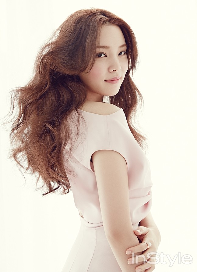  Yoon So Hee  for InStyle Magazine Photos KDramaStars